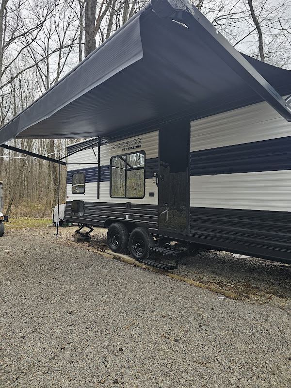 Customer photo from Lesa Byers's review of Butler RV Center